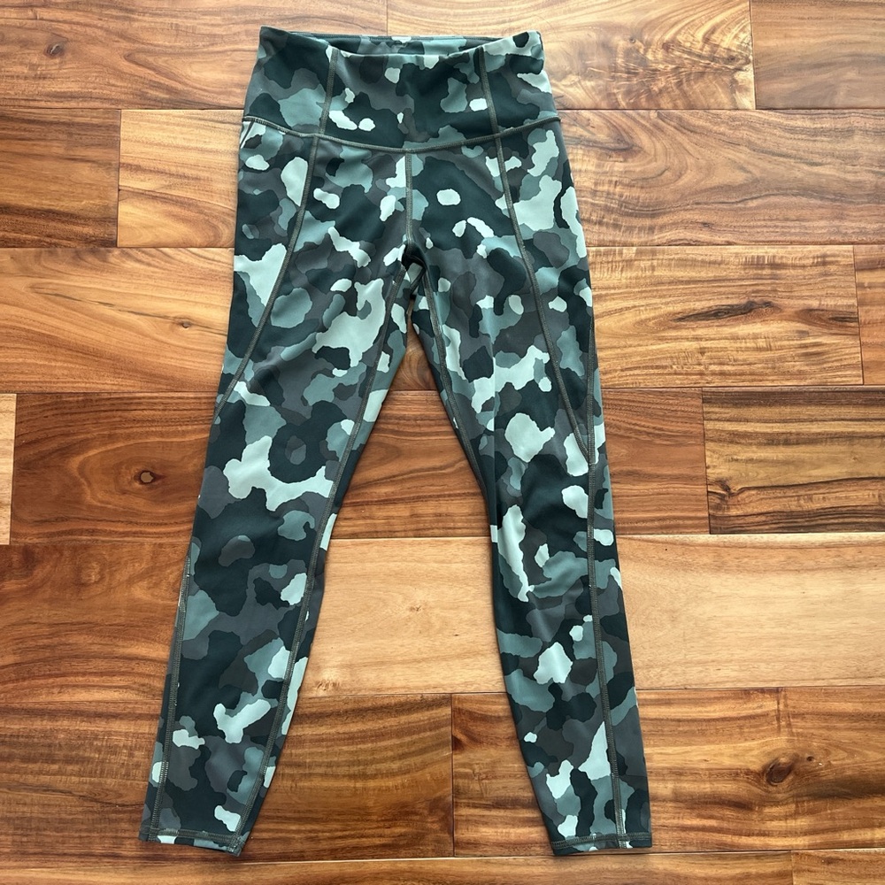 Athleta Lightning Camo Leggings
